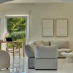 فيلة Casa Iris