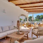فيلة Casa Iris