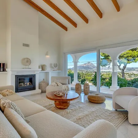 Casa Iris