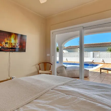 ヴィラ Casa Iris Jávea